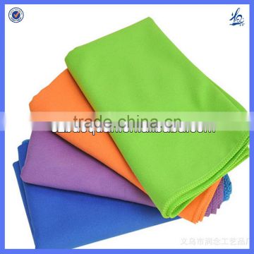 Hot selling quick-dry microfiber suede sports towel with mesh bag