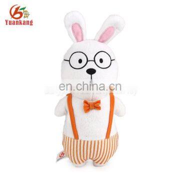Shenzhen Manufacturer Nice Stuffed Animal Bunny Toy Plush Rabbit Pet Toys With Glasses