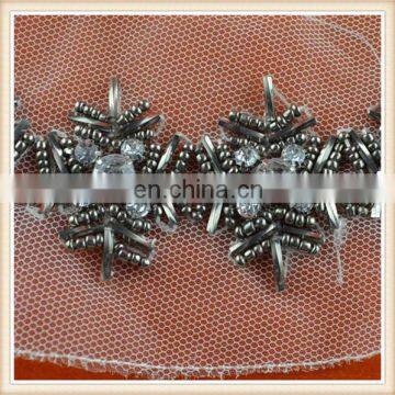 Fashion Beaded Necktrim in Flower Design With Metal/rhinestone Custom for Garment photo-2