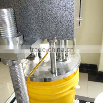 Plastic Lids Pressing Machine