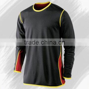 Neck long sleeved T-shirt leisure sports coach in football goalkeeper system