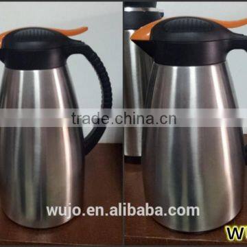 Vacuum flask with glass refill, water bottle, coffee pot, thermos flask