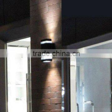outdoor up and down wall light