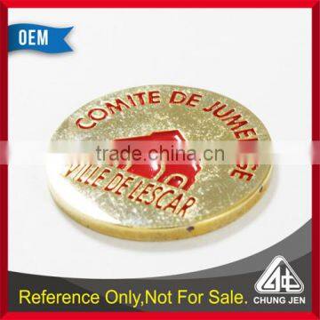 China Supplier cheap custom embossed cut out gold plated trolley token maker