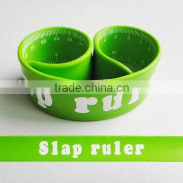 Ruler-functioned slap silicone wristband silicone bracelet