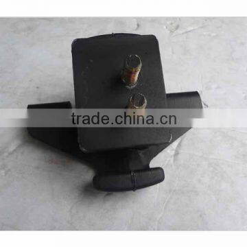 High Quality Isuzu Engine Mount 8-97910967-0