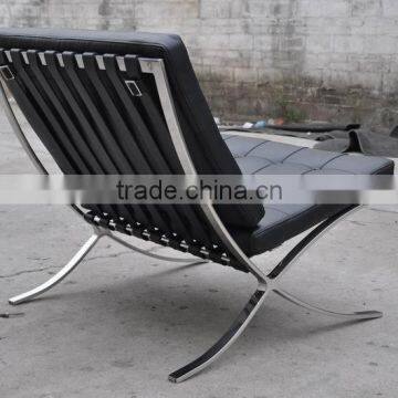 Classic Style Barcelona Living Room Lounge Chair & Ottoman Lounge Chair