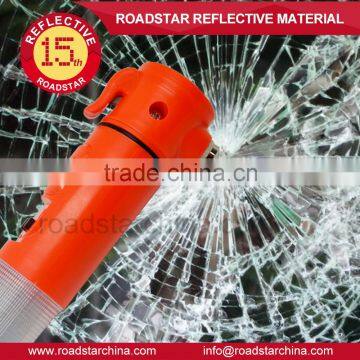 Multifunction portable beacon car emergency safety hammer with seat belt cutter