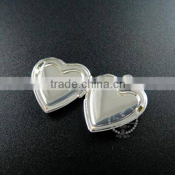 20MM Silver Plated Brass Lovers' Heart Locket Pendant Charm,vintage Heart Love Photo Locket 1132010
