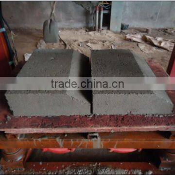 Shengya Brand QTJ4-26A Cement Brick Making Machine in Africa photo-5
