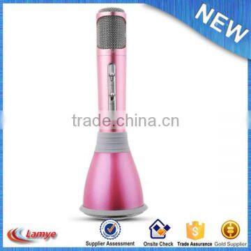 Wireless Microphone Microfone K068 With Speaker Mini Karaoke Player KTV photo-5