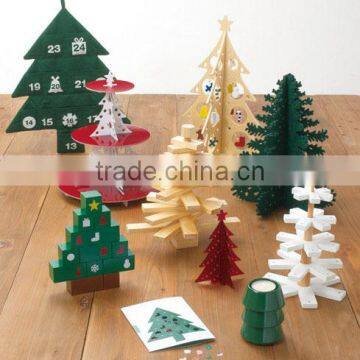 Gaint Xmas Tree, Wooden Carved Tree With Paint, Christmas Wooden Works of Art photo-3