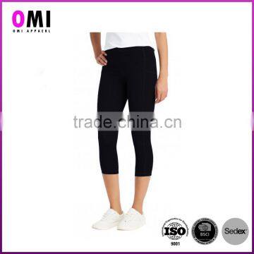 New arrival woman yoga fitness capri legging pants with double coin pockets on the waistband