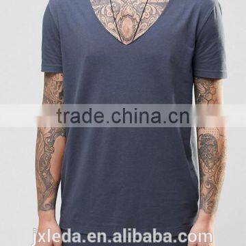 Men Fashion Street Wear Hip Hop Design Super Longline Raw V-neck T-shirt OEM Custom photo-3