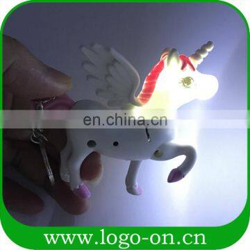 2017 New arrival custom unicorn key chain