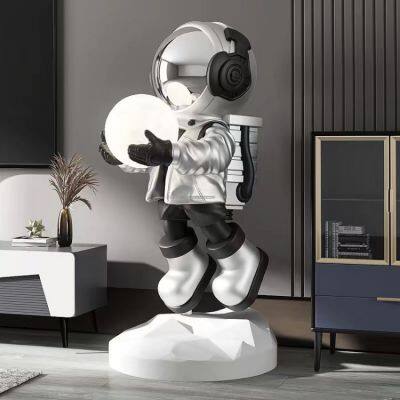 Astronaut Statue Creative Floor Lamp Great Gift Statue Ornaments Handcraft Resin Home Decor Sculpture Moom Lamp Astronaut