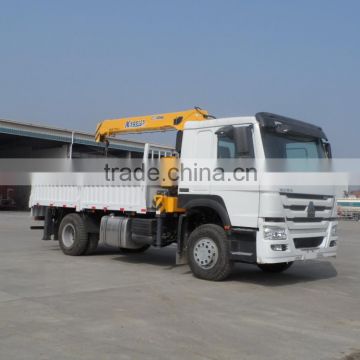 SINOTRUK 12T used xcmg truck crane