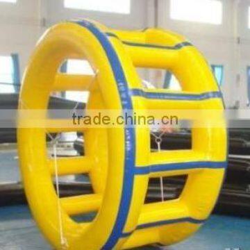 2013 newest funny inflatable wheel roller