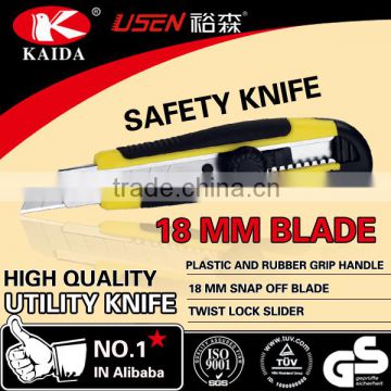 Plastic with rubber grip handle 18mm blade student and office utility knife