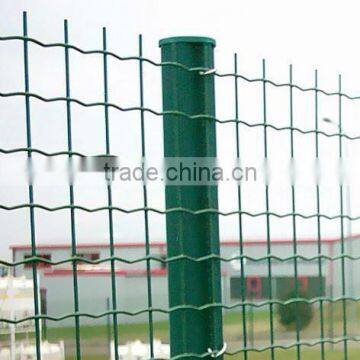 Holland welded wire mesh fence