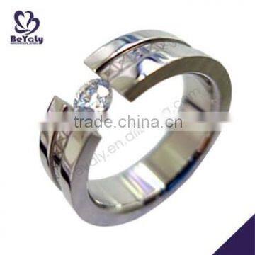 2015 cheap price jewelry 316l stainless steel double finger ring with chain