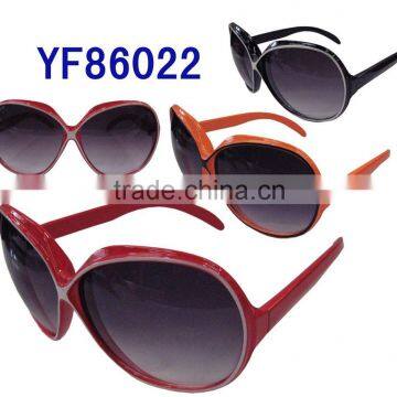 Sunglasses,fashion sunglasses,plastic sunglasses,eyewear with shiny color