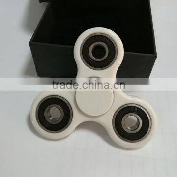 EDC Fidget Toy Hand Decompression Spinner Fidget White Holder With Hybrid Si3n4 Ceramic Bearings With Colorful Sealed Bearings photo-4