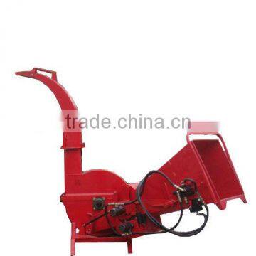 Self-feeder hopper!! wood chipper