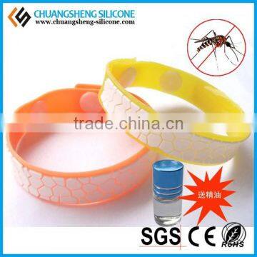 Silicone Rubber Mosquito Repellent Bracelet With Low Price from Professional Factory