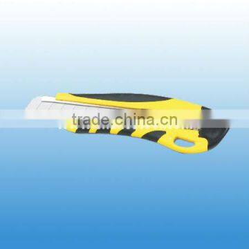 easy cut auto-retractable utility knife UK099