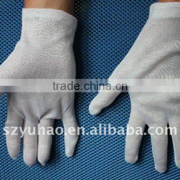 Cotton polyester glove