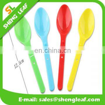 eco-friendly colorful silicone feeding scoop for food