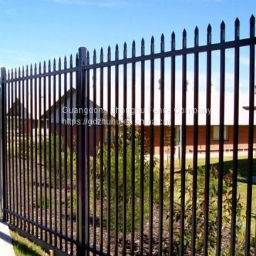 Residential spear tubular steel fluer fence