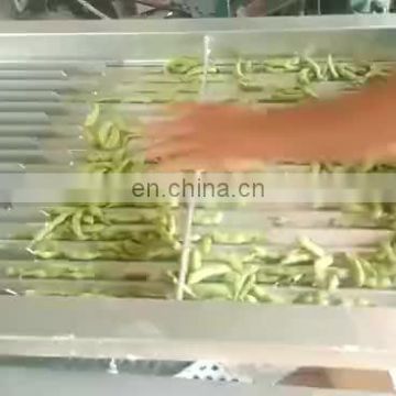 Factory supply professional green pigeon Pea Peeling Machine