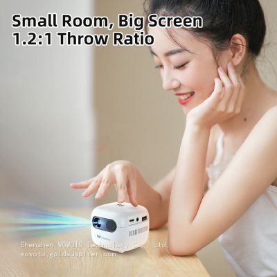 WOWOTO Q6plus Hot Selling 4K Projector Android OS Smart Mini Portable DLP Full HD Projector with big Battery Mini 2.4G/5G WiFi