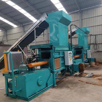 Kleiner Reisspelzenballenpresse mit hoher Ausbeute, vollautomatische quadratische hydraulische Silierstrohballenpresse photo-5