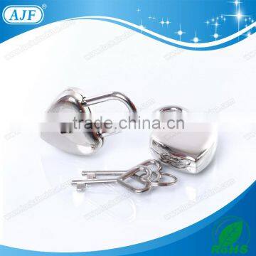 Mini Love Diary Lock With Two Keys Good for Gifts photo-5