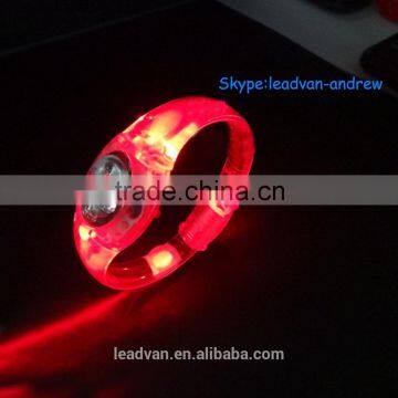 High Light Sound Activated LED Flashing Wristband With Custom Logo photo-4