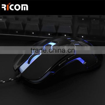 Best wired usb gaming mouse ,ergonomic design for professional gamer,black and white in stock ---GM05--Shenzhen Ricom