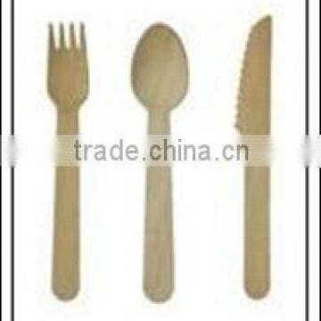 Disposable wooden flatware sets