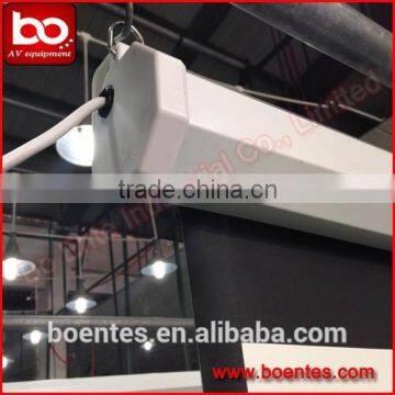 Matte White Wall Mounted Motorized Projection Screen With 70~150 Inch Screen photo-5
