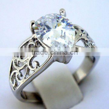 QCR065 lead&nickle free women rings design,925 sterling silver CZ ring in rhodium plating