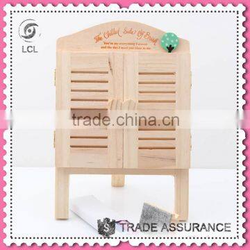 Portable wooden blackboard for kids, wooden kids blackboard with chalks