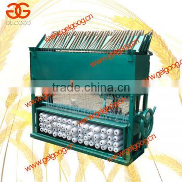 Screw candle making machine