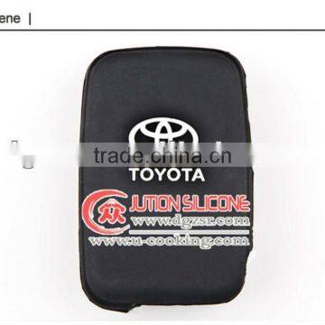 2013 silicone car key case