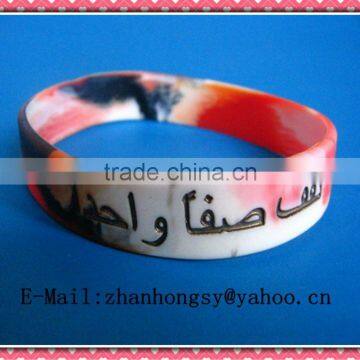 Colour mixing fashionable wristbands factory