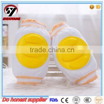 2017 Shuoyang Factory Wh2017 Wholesale Cute Apple Pictures Unisex Baby Crawling Olesale Volleyball Knee Pad Baby Sleeve for Kids photo-5