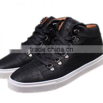 Liquidation closeouts men high top pu board shoes with low price