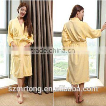 High Quality Fashionable 100% Cotton Terry Bathroble