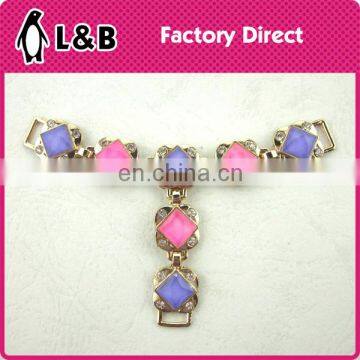 Latest Design Metal Material Fashion Y Shaped Shoes Buckles for Flip Flops photo-6